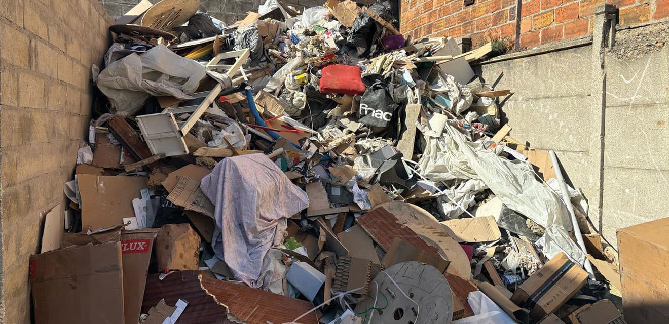 Benne déchets ou déchetterie